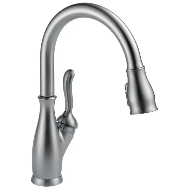 Delta Leland Single Handle Pull-Down Kitchen Faucet With ShieldSpray Technology In Arctic Stainless
