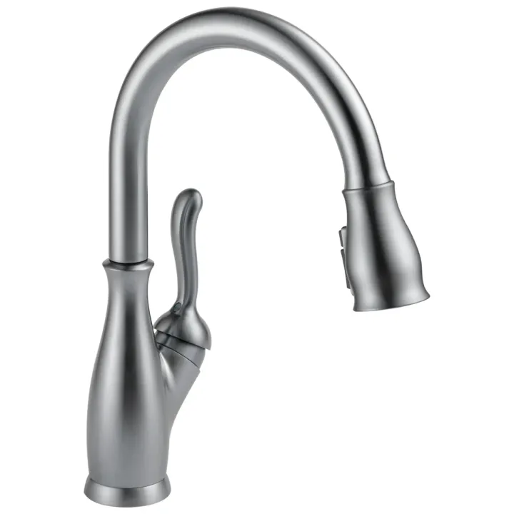 Delta Leland Single Handle Pull-Down Kitchen Faucet With ShieldSpray Technology In Arctic Stainless