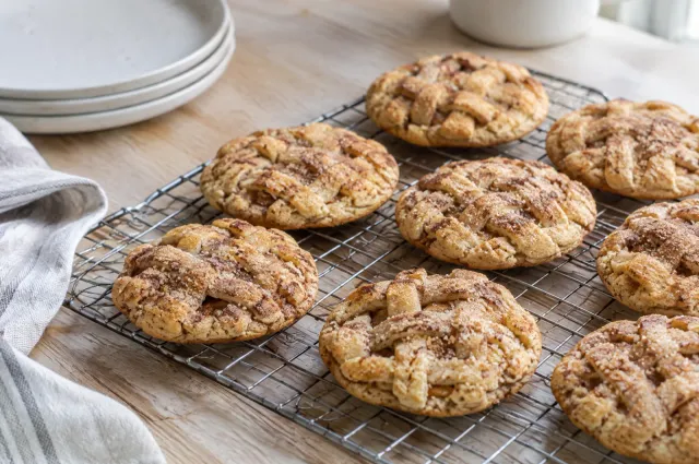 Illustration of Lattice Pie Crust Sugar Cookies