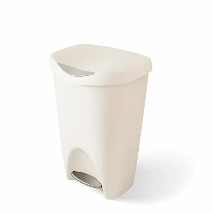 Umbra Brim Step On Trash Can